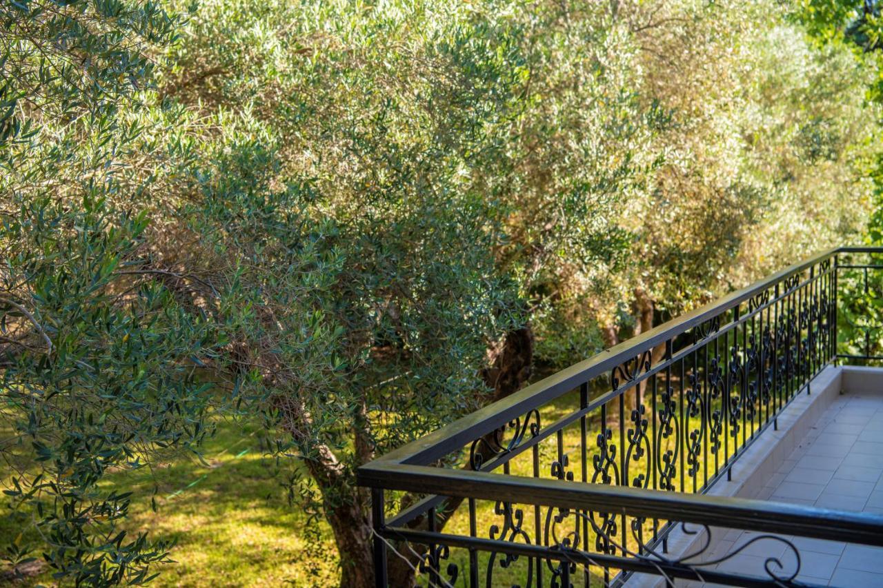 Villa Bianca Studios Possidi Exterior foto